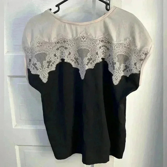 lauren conrad ruffled blouse womens size medium - Picture 1 of 4